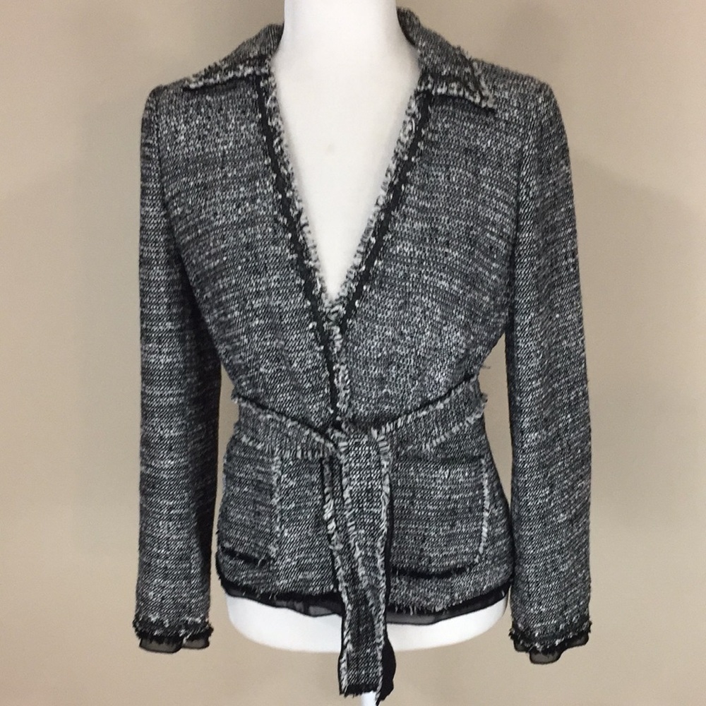 Anne Taylor Black and White Italian Fabric Tweed Belted Jacket Blazer 4P